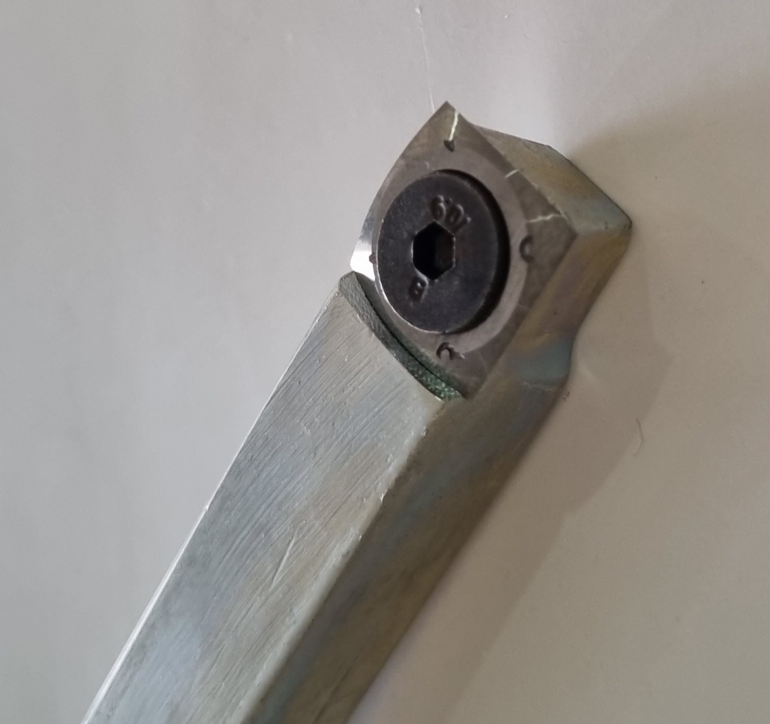 Negatif Oval (Radüs) Karbür Uçlu Bıçak 15*15