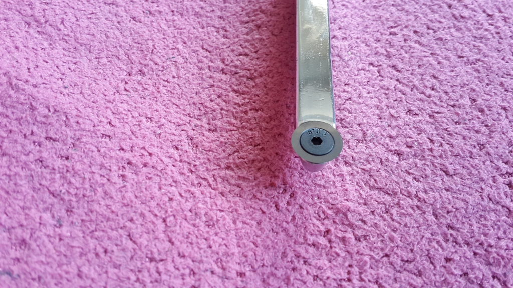 Yuvarlak Karbür Uçlu Bıçak 15 mm