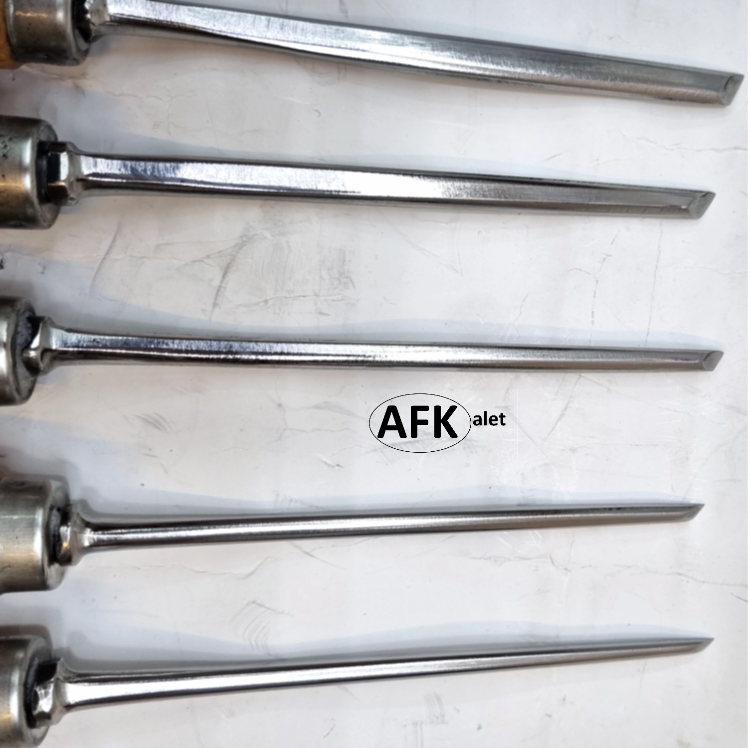 Düz SAĞ açılı mikro iskarpela
