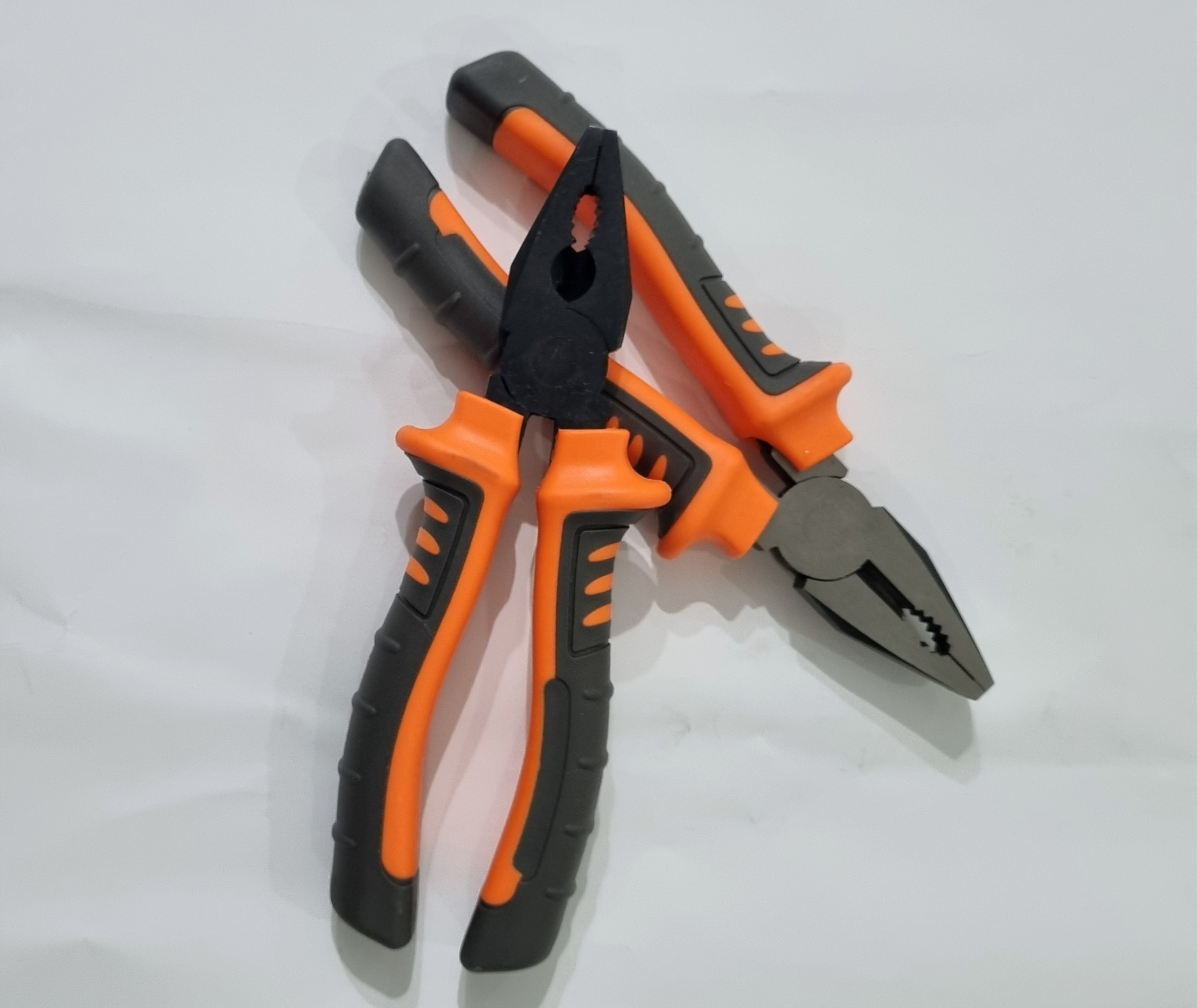 Pense Kombine 18 cm